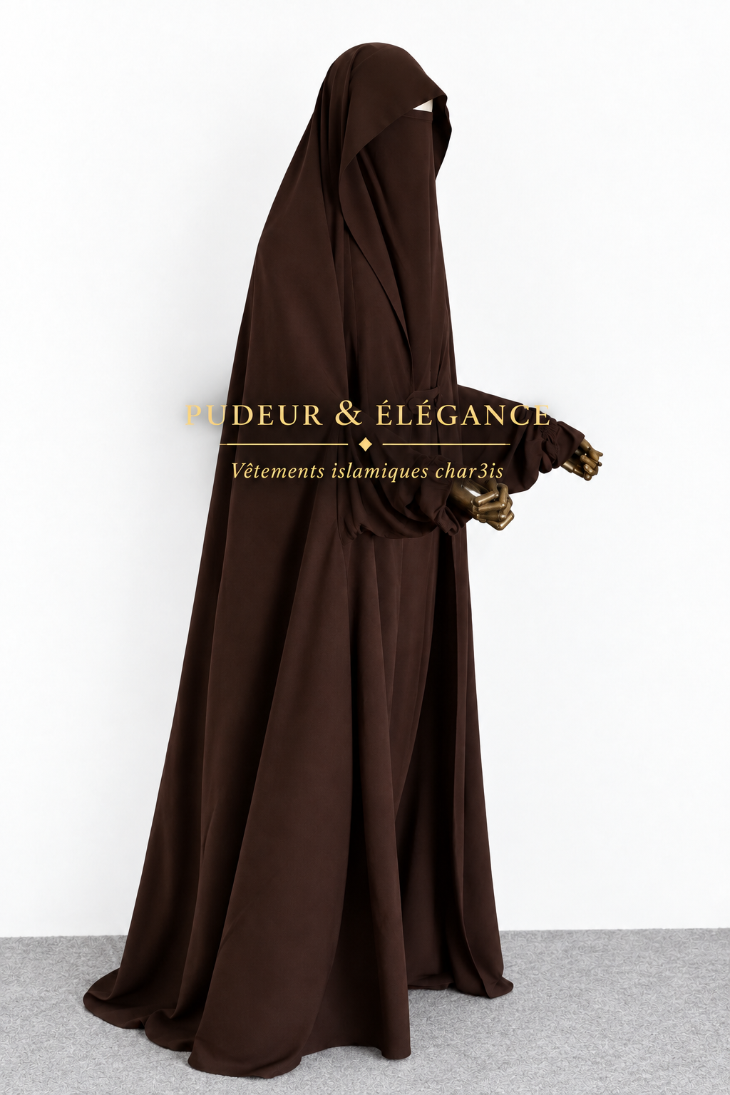 Jilbab Marron Fond Blanc